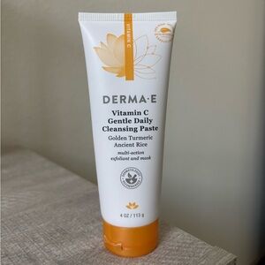Derma E vitamin gentle cleansing face wash